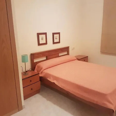 Apartamento Llanca A 300 Metros De La Playa 지로나